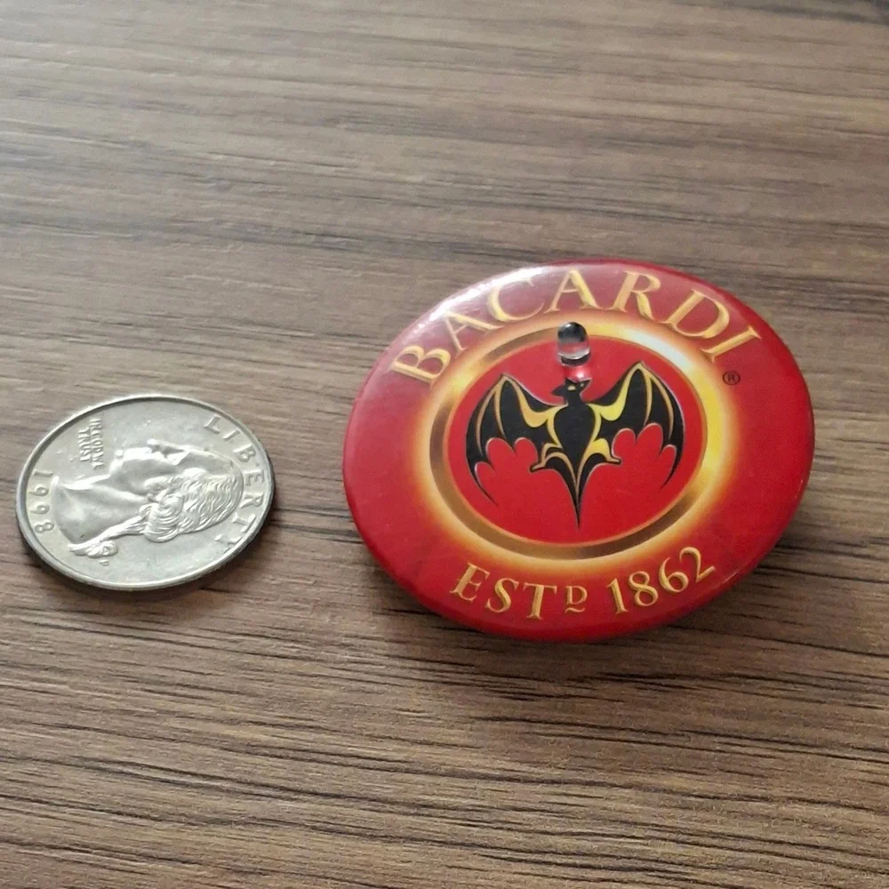 Bacardi Rum Flashing Light Up Pin Bat‎ Logo Red Gold Promo Barware Collectible